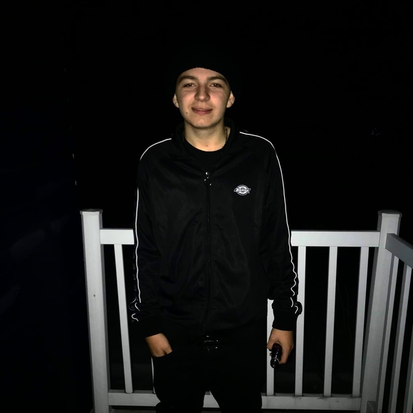 Meet your Posher, Michael - Picture 1 of 1